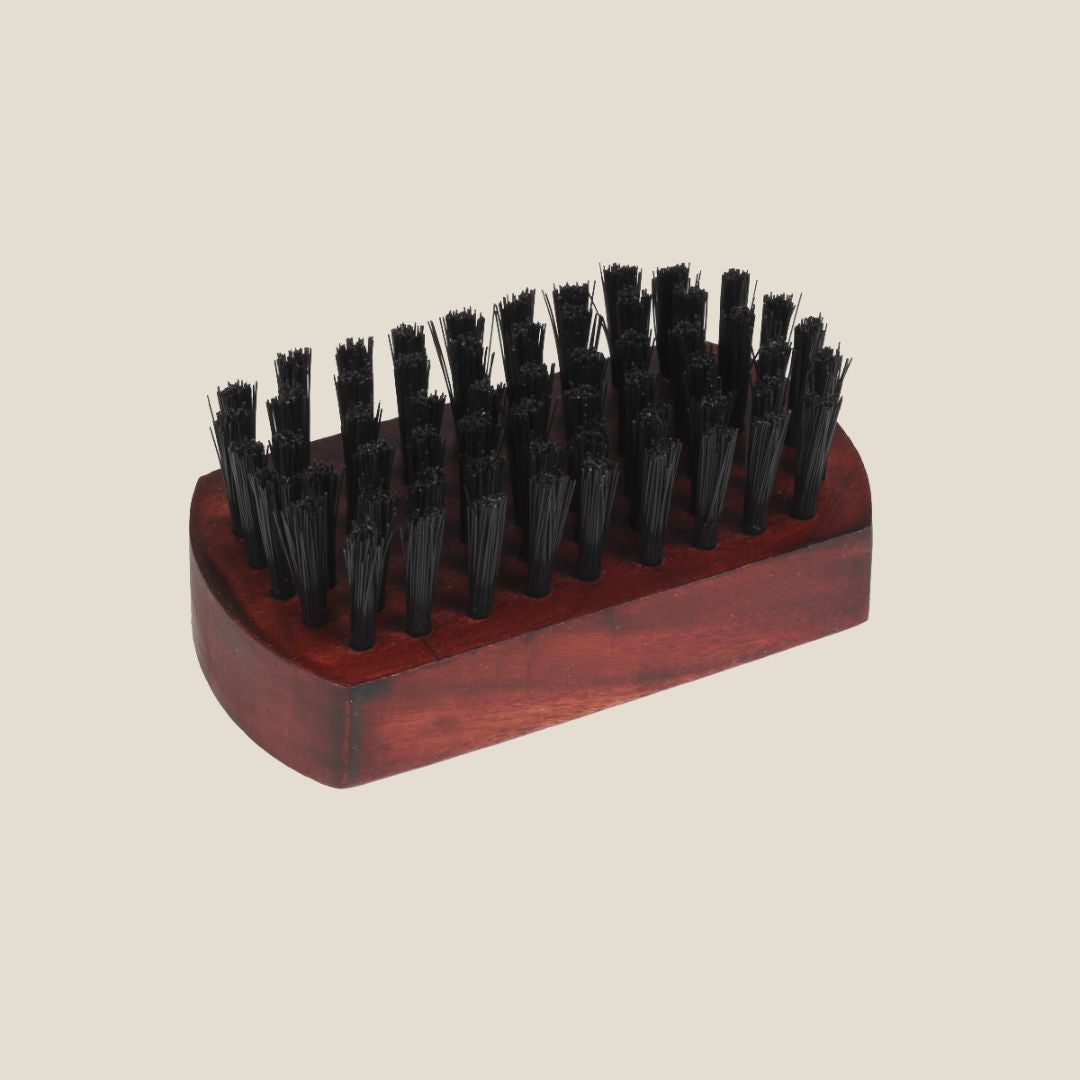 CASTO Beard Brush With Nylon Bristles (Medium Size)
