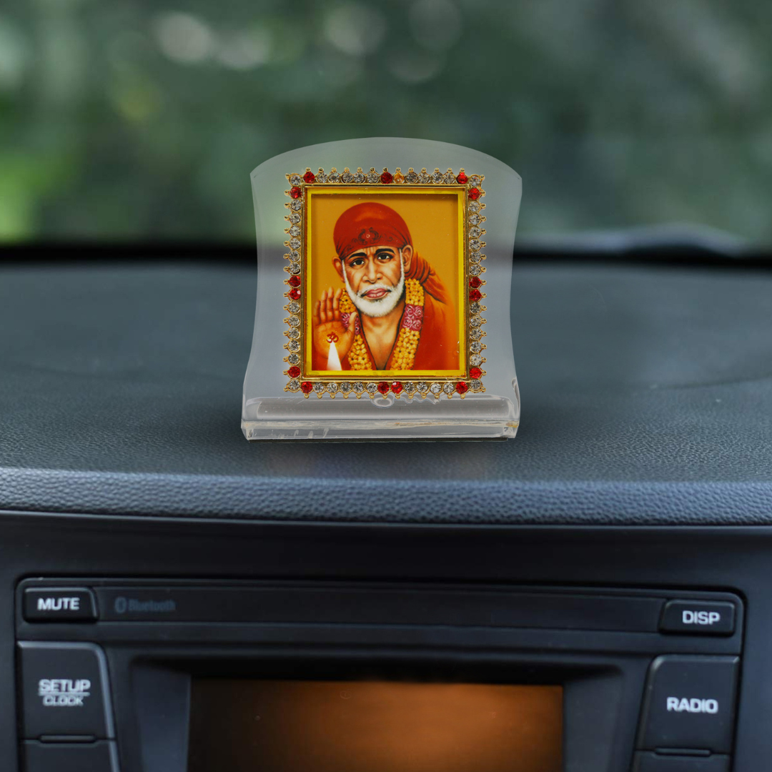 Curve Car Dashboard Idol Sai Baba