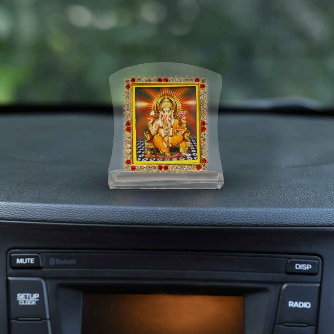 Curve Car Dashboard Idol Ganpati Ji